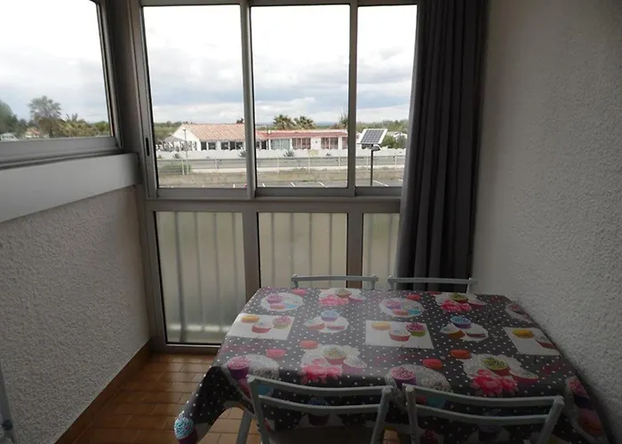 Cosy A 200m De La Avec Parking Prive Et Loggia, Animaux Admis - Fr-1-326-668 * Marseillan (Herault)